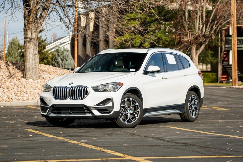 2022 BMW X1 28i's photo