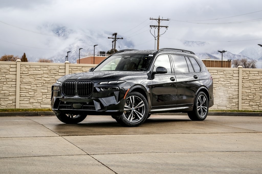 2026 BMW X7 40i's photo