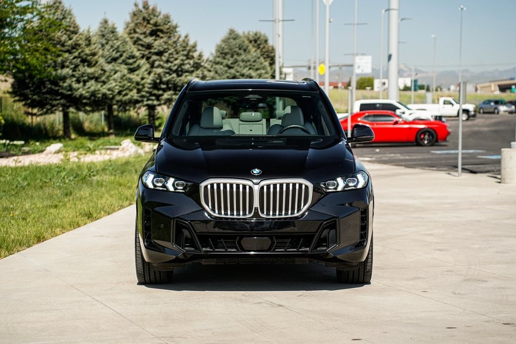 Used 2024 BMW X5 40i with VIN 5UX23EU03R9W09761 for sale in Murray, UT