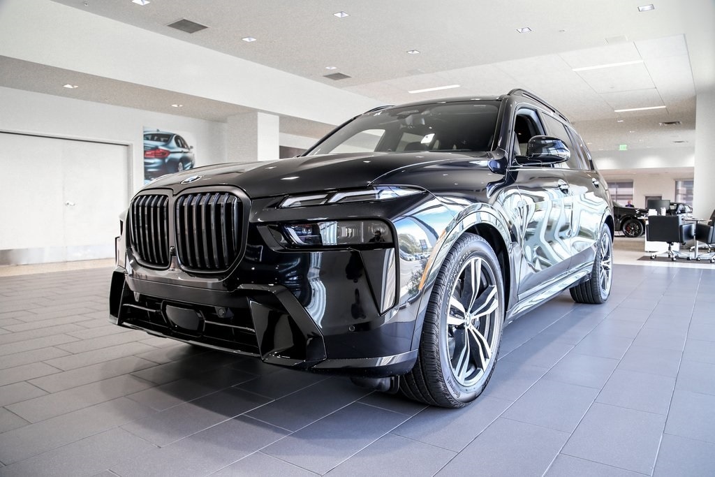 2026 BMW X7 40i's photo