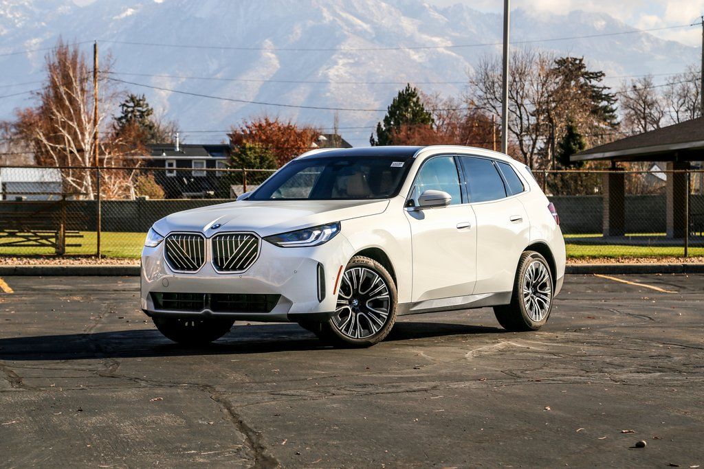 2026 BMW X3 30 XDRIVE's photo