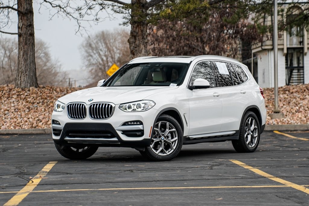 2021 BMW X3 30i's photo