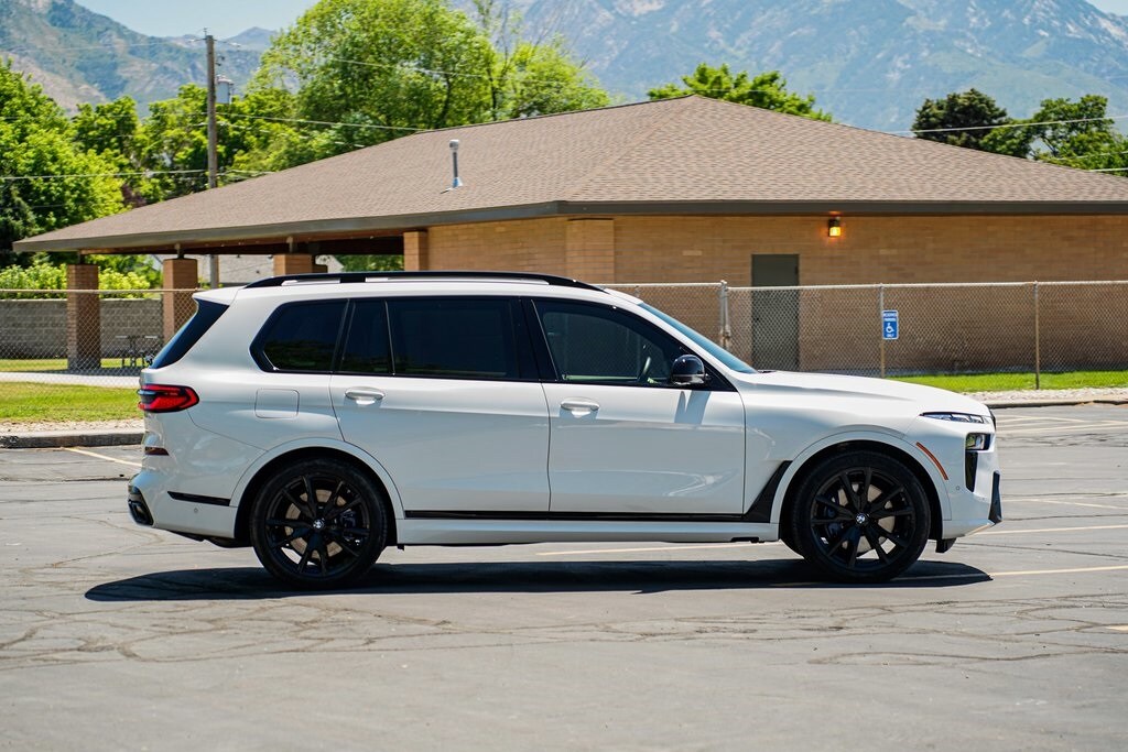 2023 Bmw X7 M60i photo 4