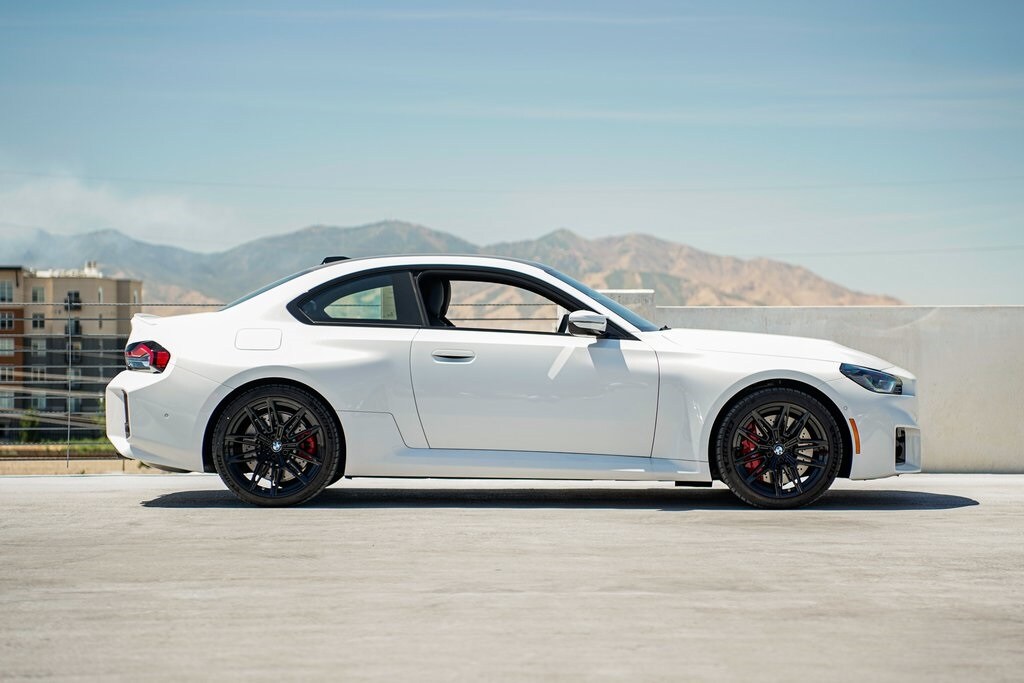 2025 Bmw M2 Coupe photo 4