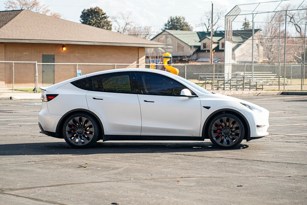 2023 Tesla Model Y Performance photo 4