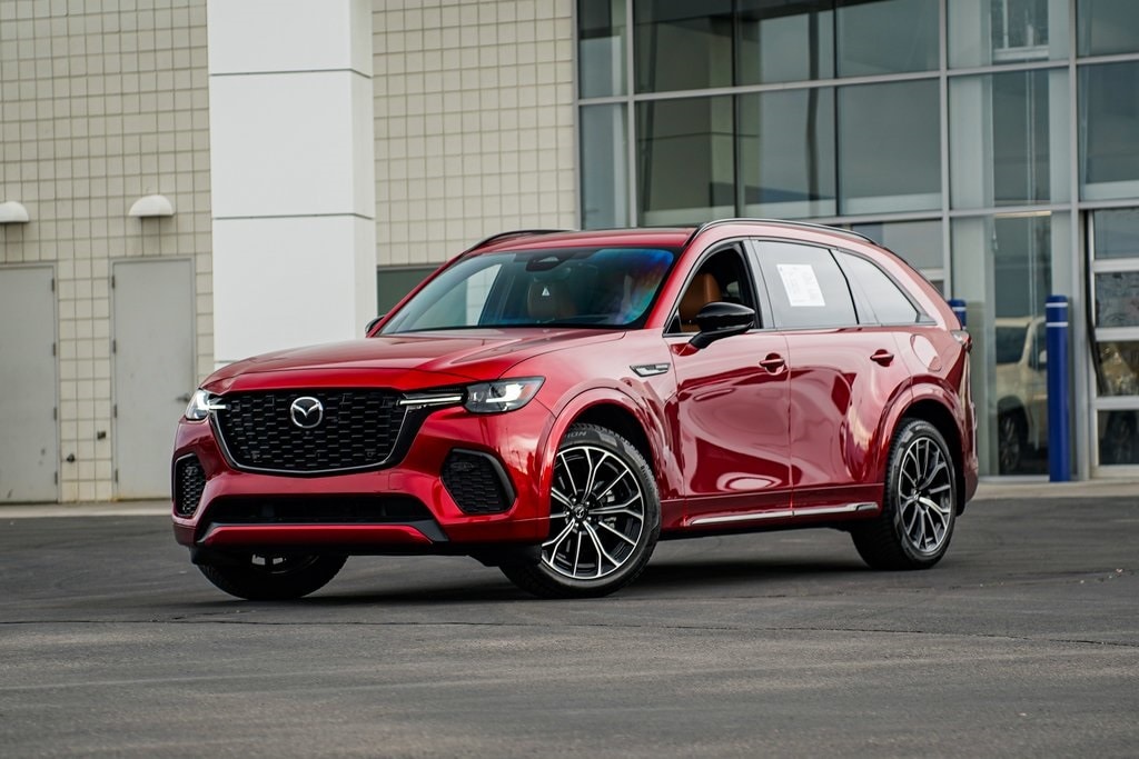 2025 Mazda CX-70 Premium Plus Package's photo