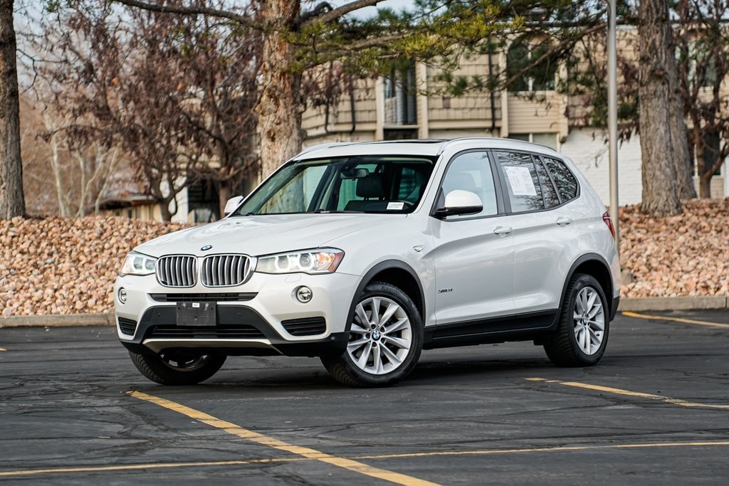 2017 BMW X3 xDrive28i's photo