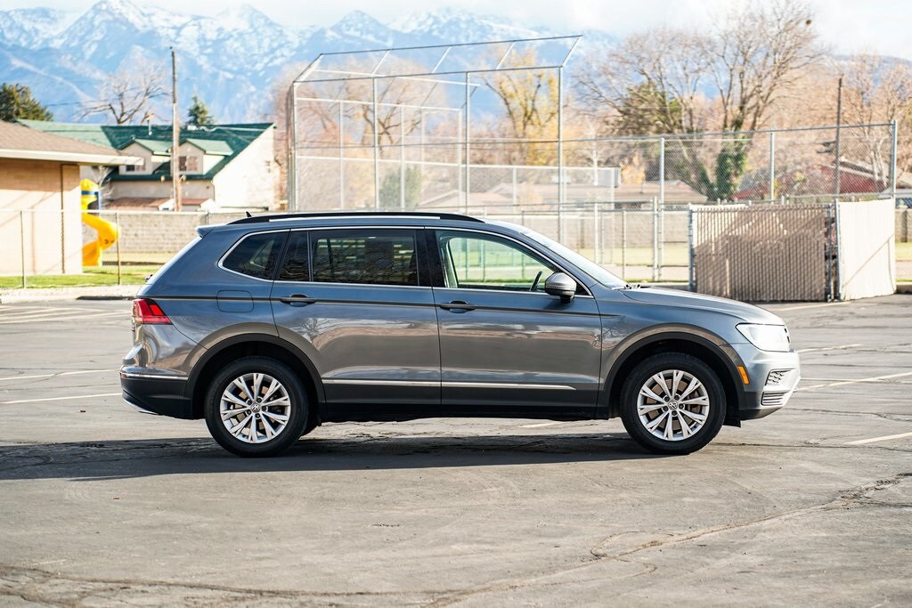 2018 Volkswagen Tiguan SE photo 4
