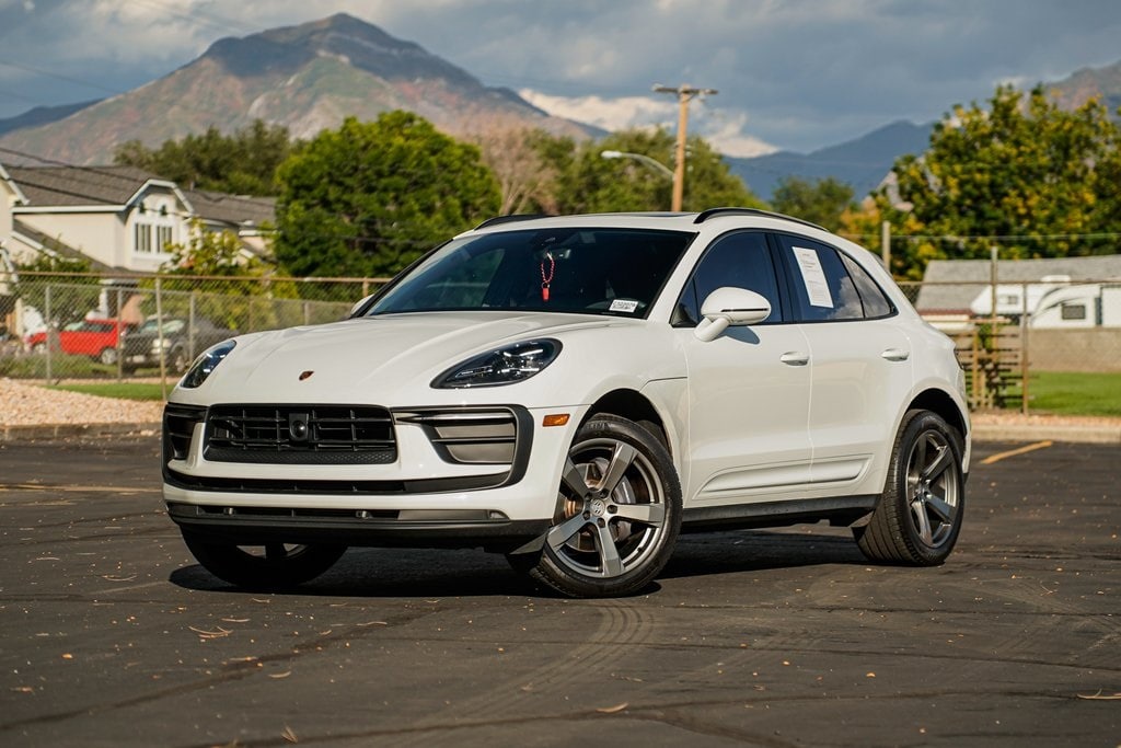 Used 2023 Porsche Macan T SUV