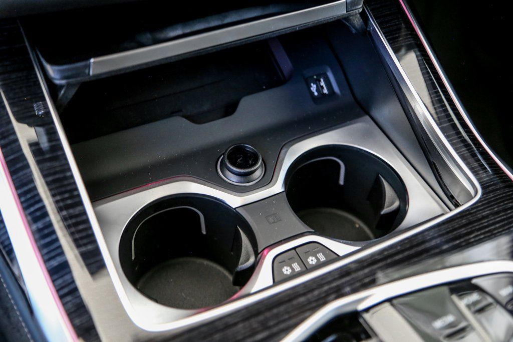 2026 BMW X7 40i - Photo 15
