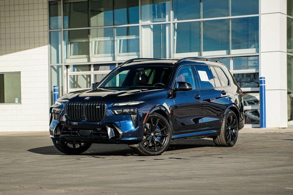 2025 BMW X7