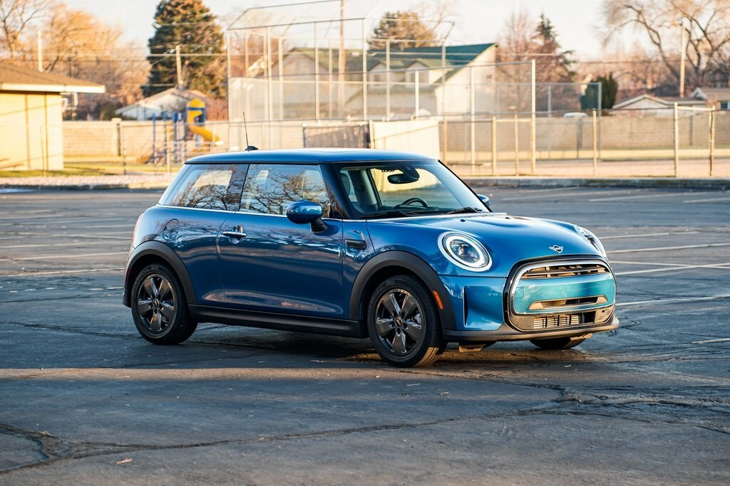 Certified 2023 MINI Hardtop 2 Door Cooper Classic Hatchback