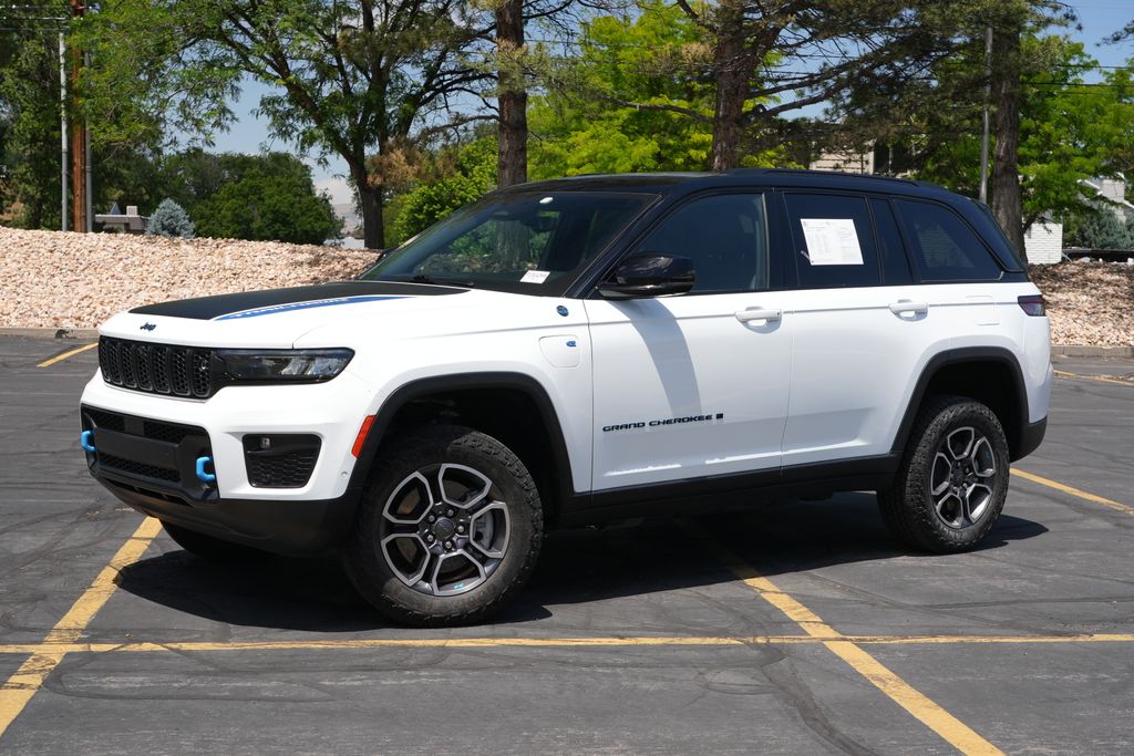 2023 Jeep Grand Cherokee Trailhawk 4xe 4x4's photo