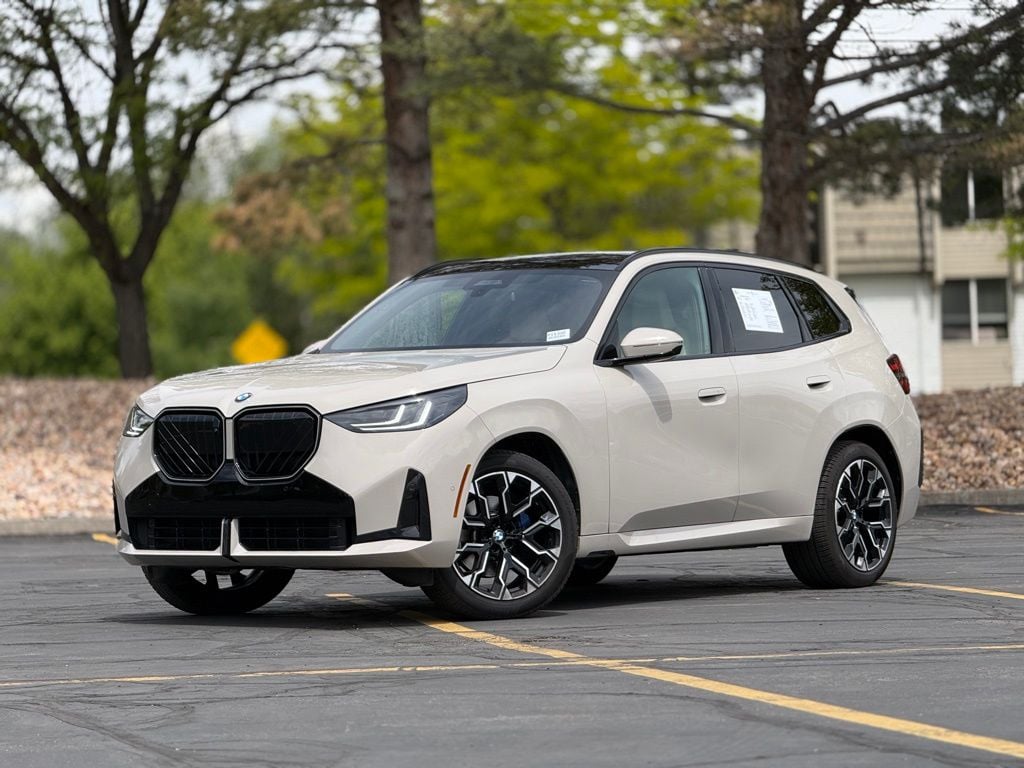 2025 BMW X3 30 XDRIVE's photo