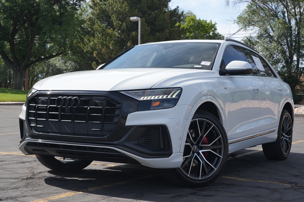 2023 Audi Q8 55 Premium Plus Tiptonic quattro's photo