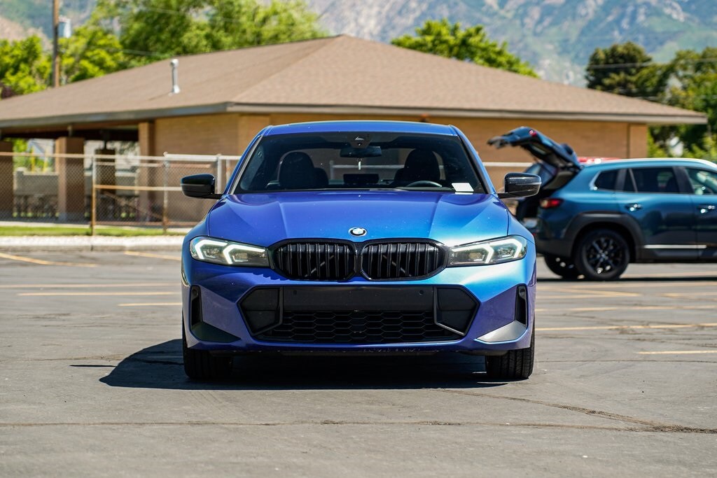 2023 Bmw 330i xDrive photo 2