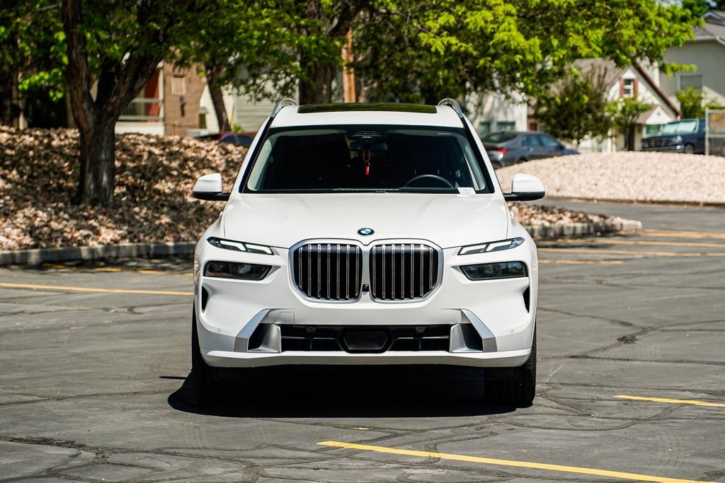 Used 2023 BMW X7 40i with VIN 5UX23EM06P9N43705 for sale in Murray, UT