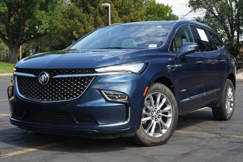 2023 Buick Enclave Avenir AWD's photo