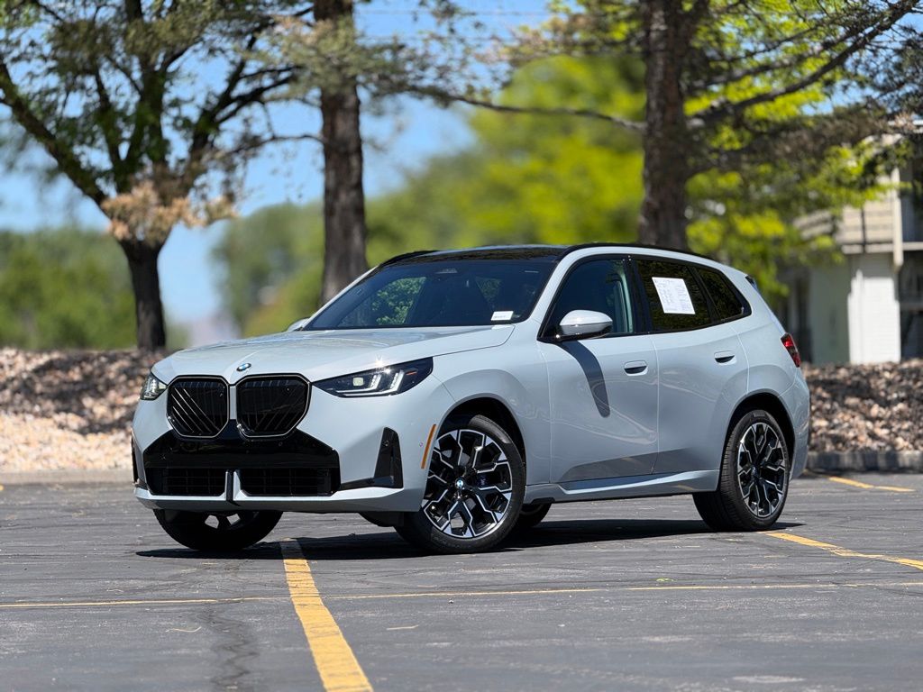 2025 BMW X3 30 XDRIVE's photo