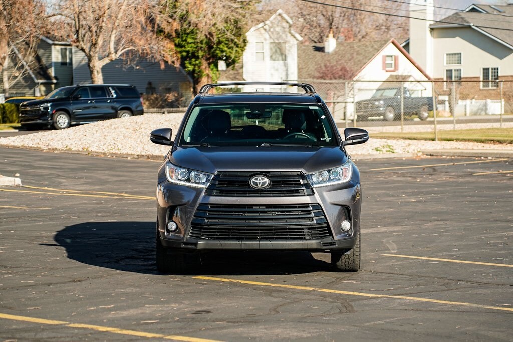Used 2017 Toyota Highlander SUV