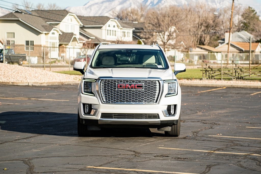 2022 Gmc Yukon XL Denali photo 2
