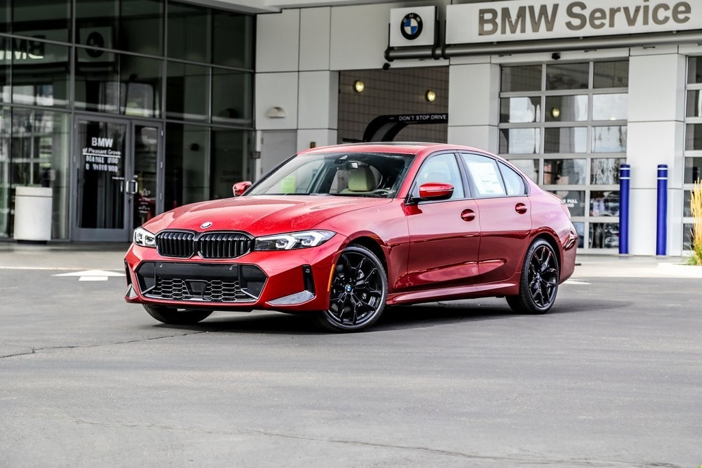 2026 BMW 3 Series 330i's photo