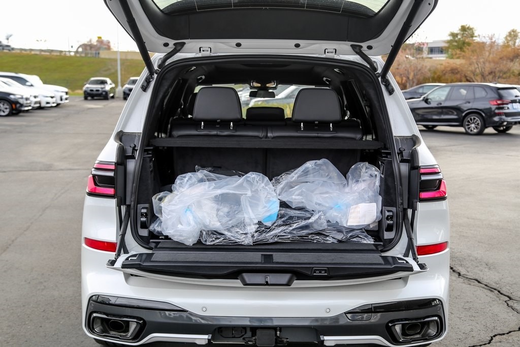 2026 BMW X7 40i - Photo 28