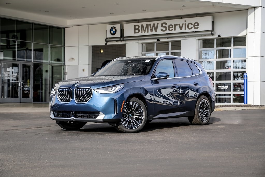 2026 BMW X3 30's photo