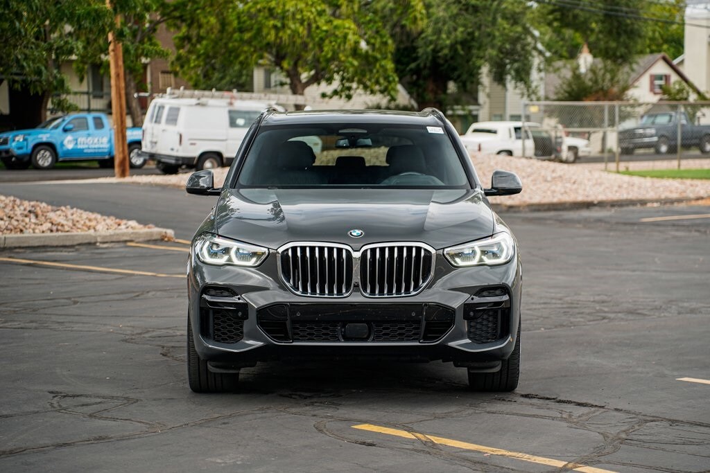 2023 Bmw X5 M50i photo 2