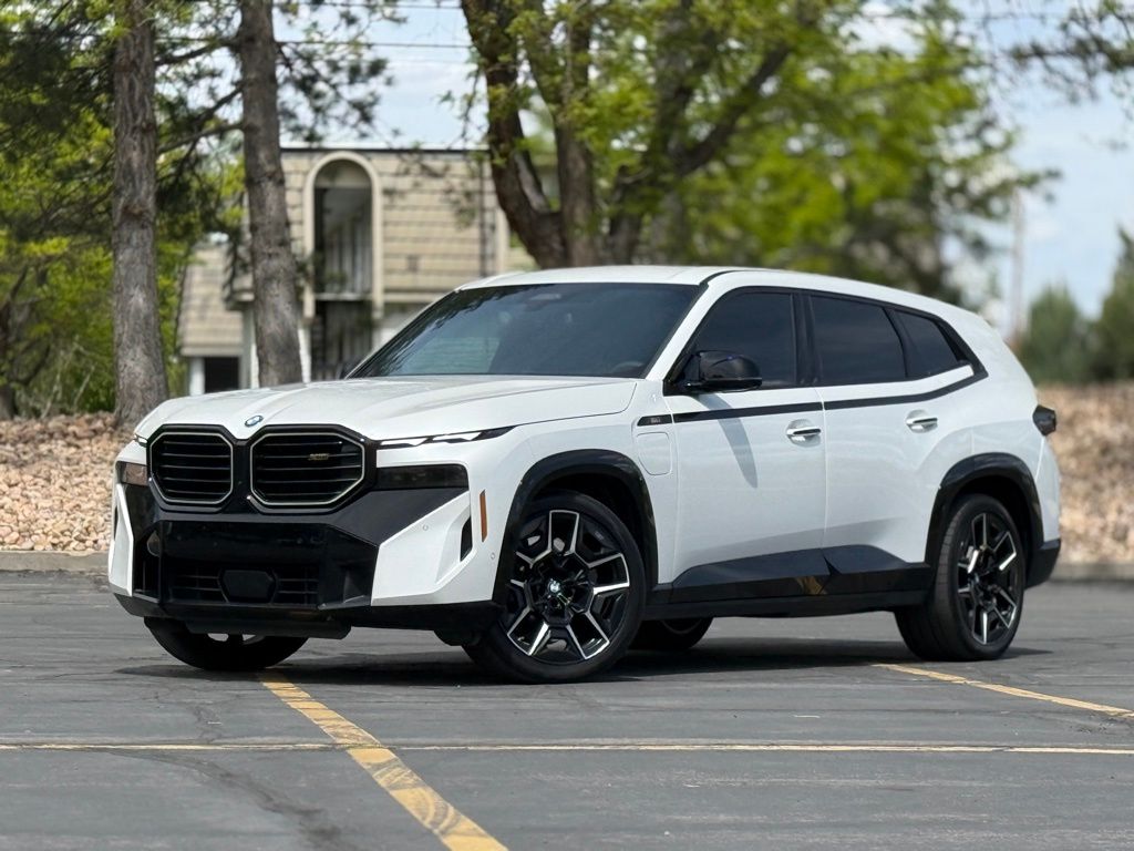 2025 BMW XM -'s photo