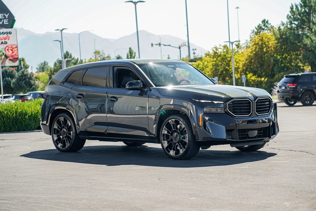 2023 Bmw XM photo 3