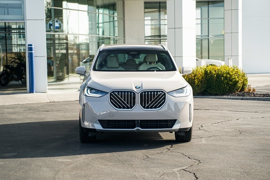 2025 Bmw X3 30x Drive photo 2