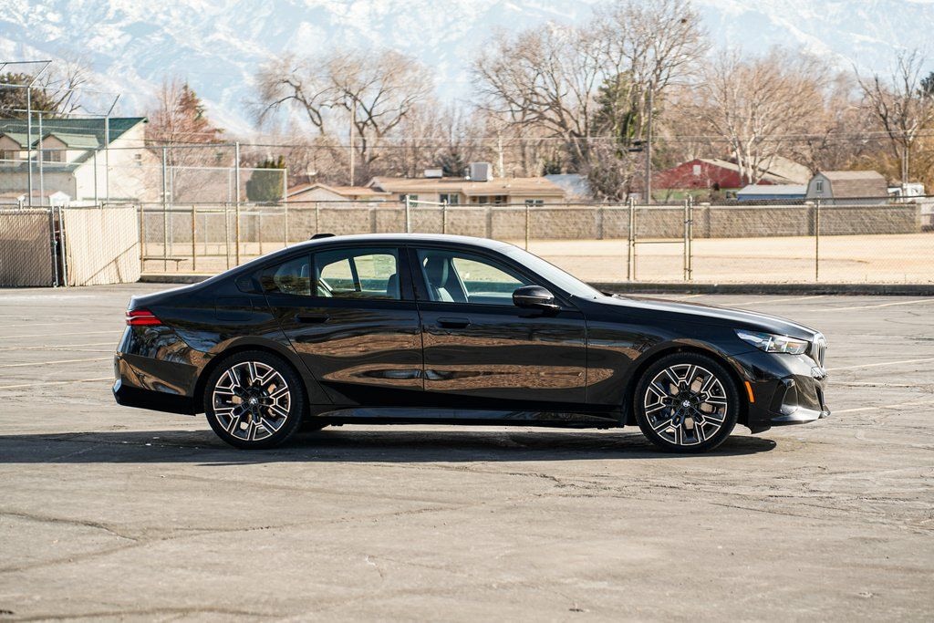 Certified 2025 BMW 530i xDrive Sedan