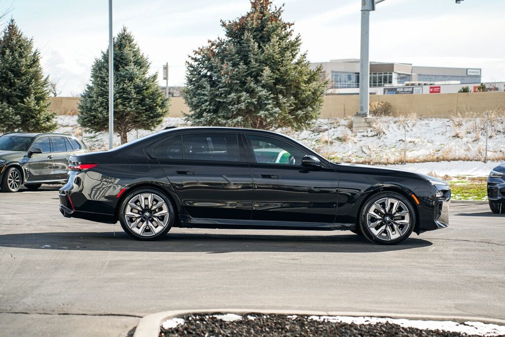 Used 2024 BMW 760i xDrive Sedan