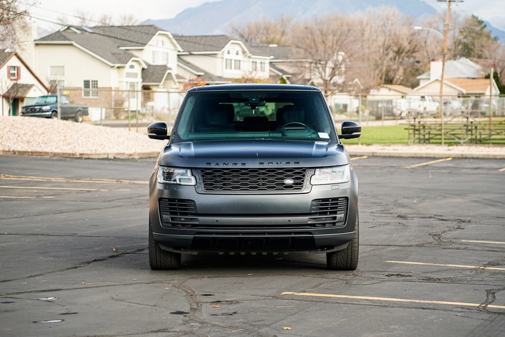2020 Land Rover Range Rover P525 HSE photo 3