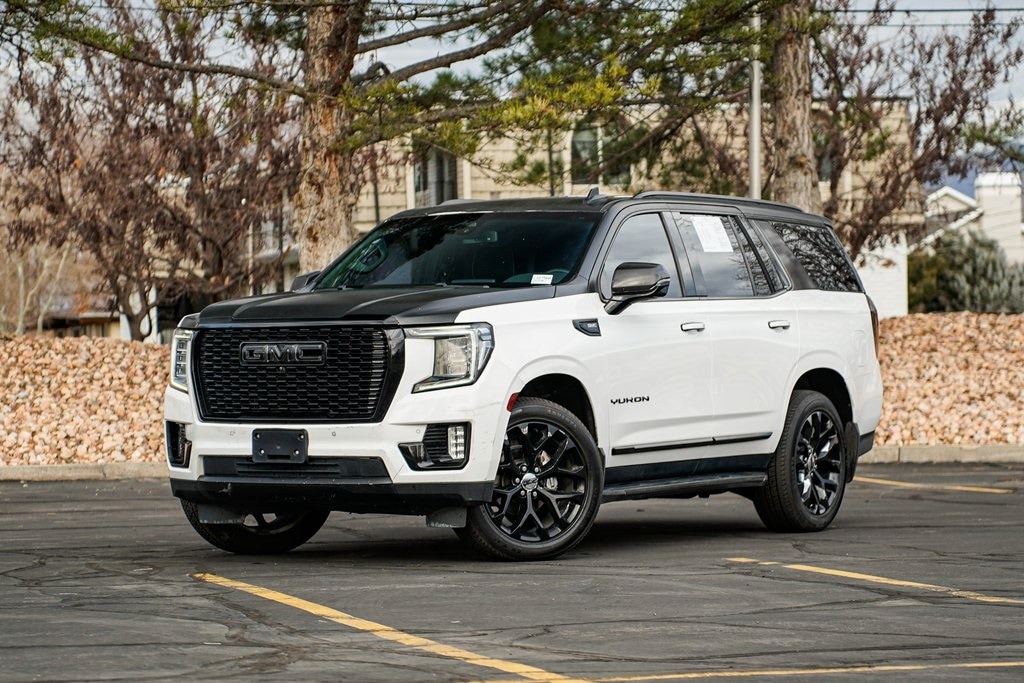 2021 GMC Yukon SLT's photo