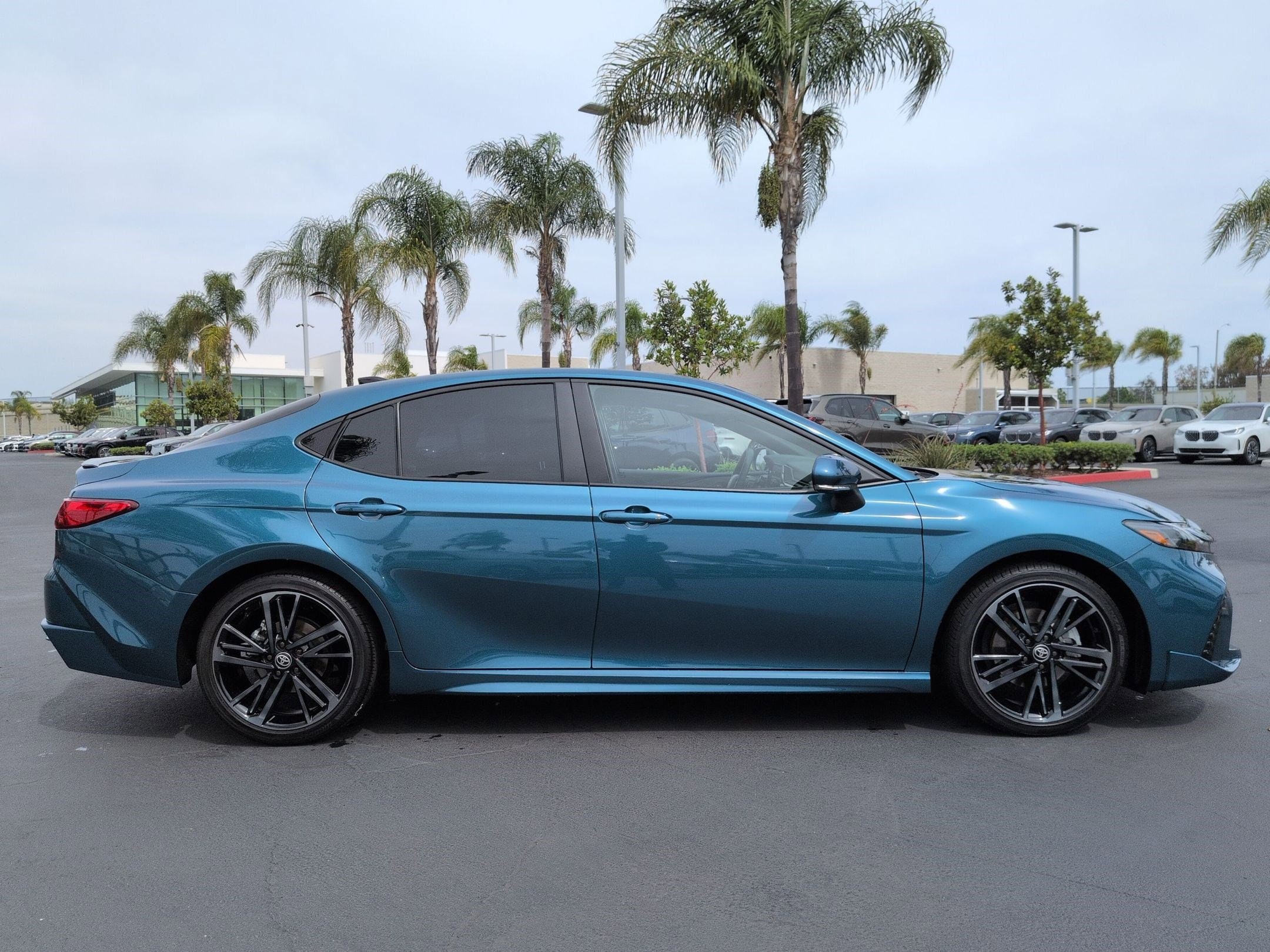 2025 Toyota Camry XSE photo 6