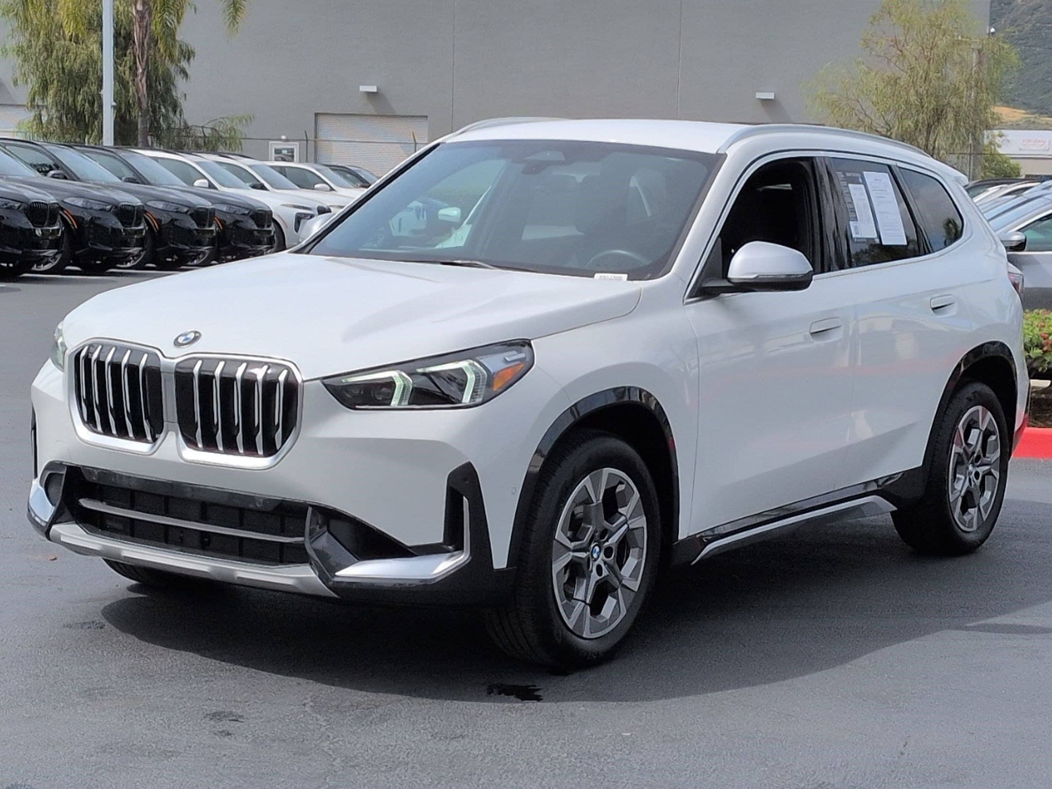 2023 BMW X1 xDrive28i photo 4