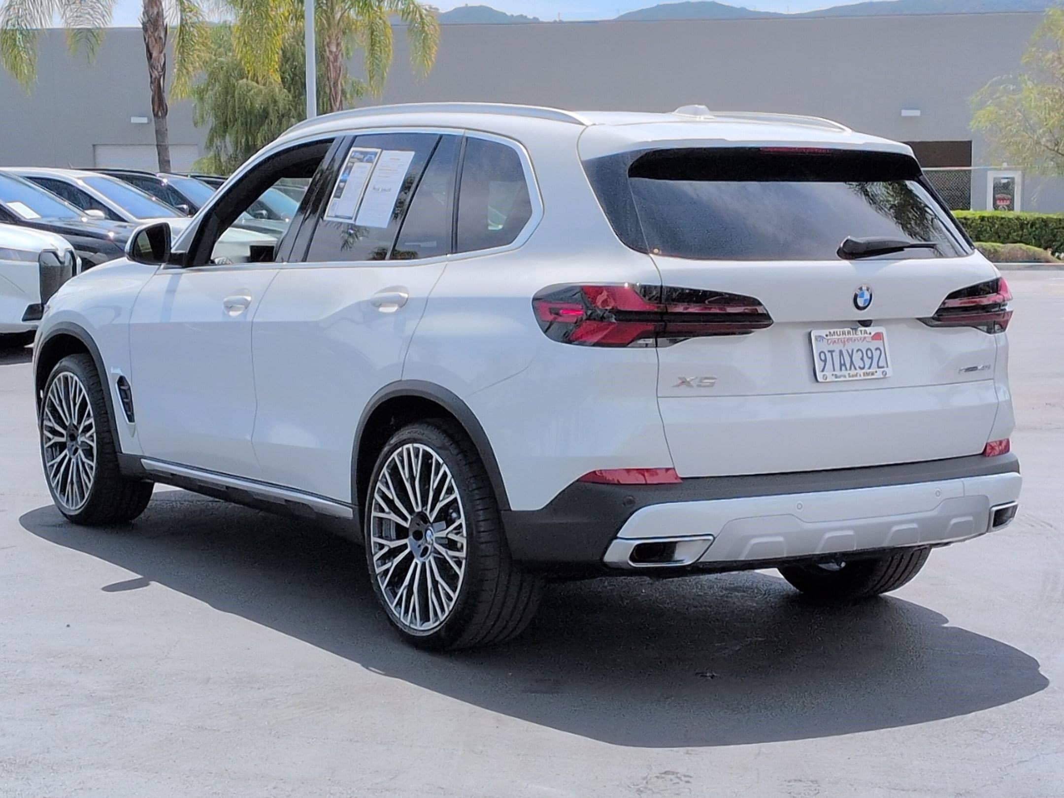 2026 BMW X5 sDrive40i photo 6