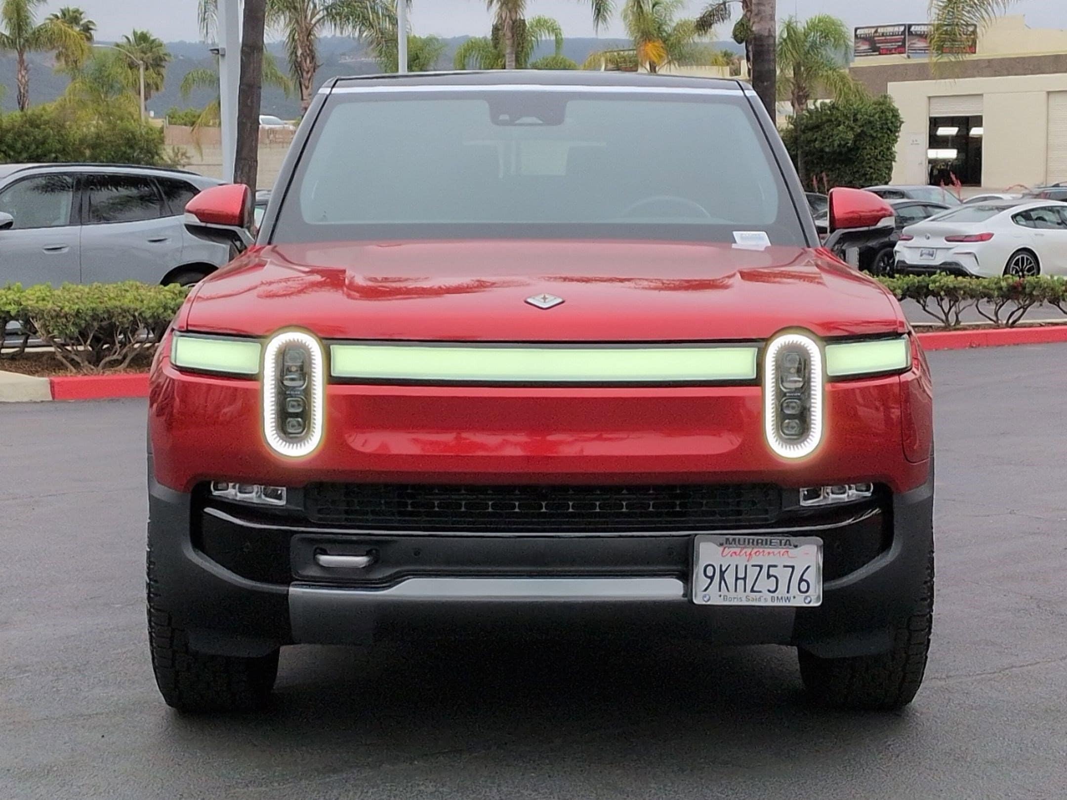 Rivian R1S Adventure