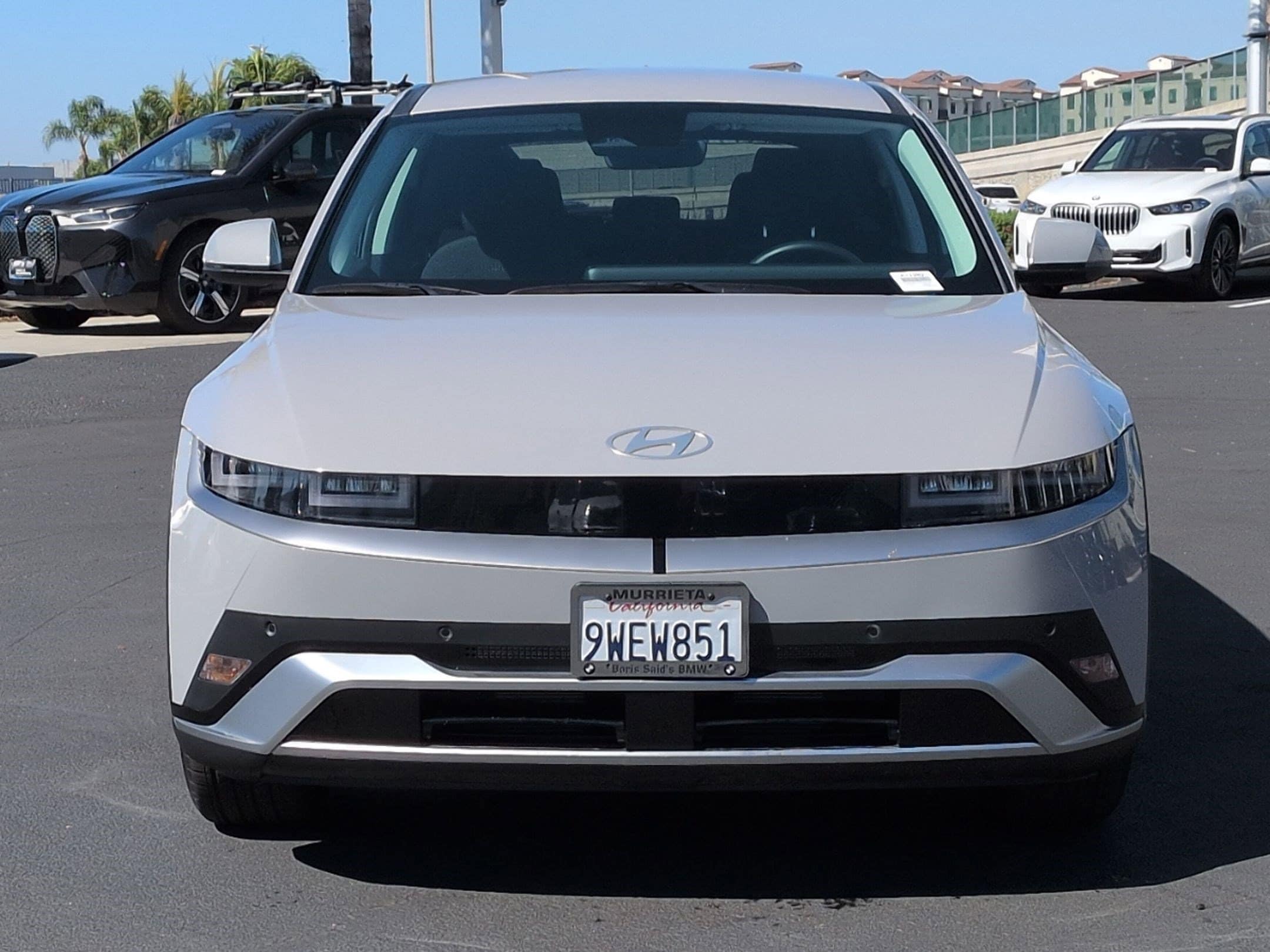 2025 Hyundai IONIQ 5 SE Standard Range photo 2