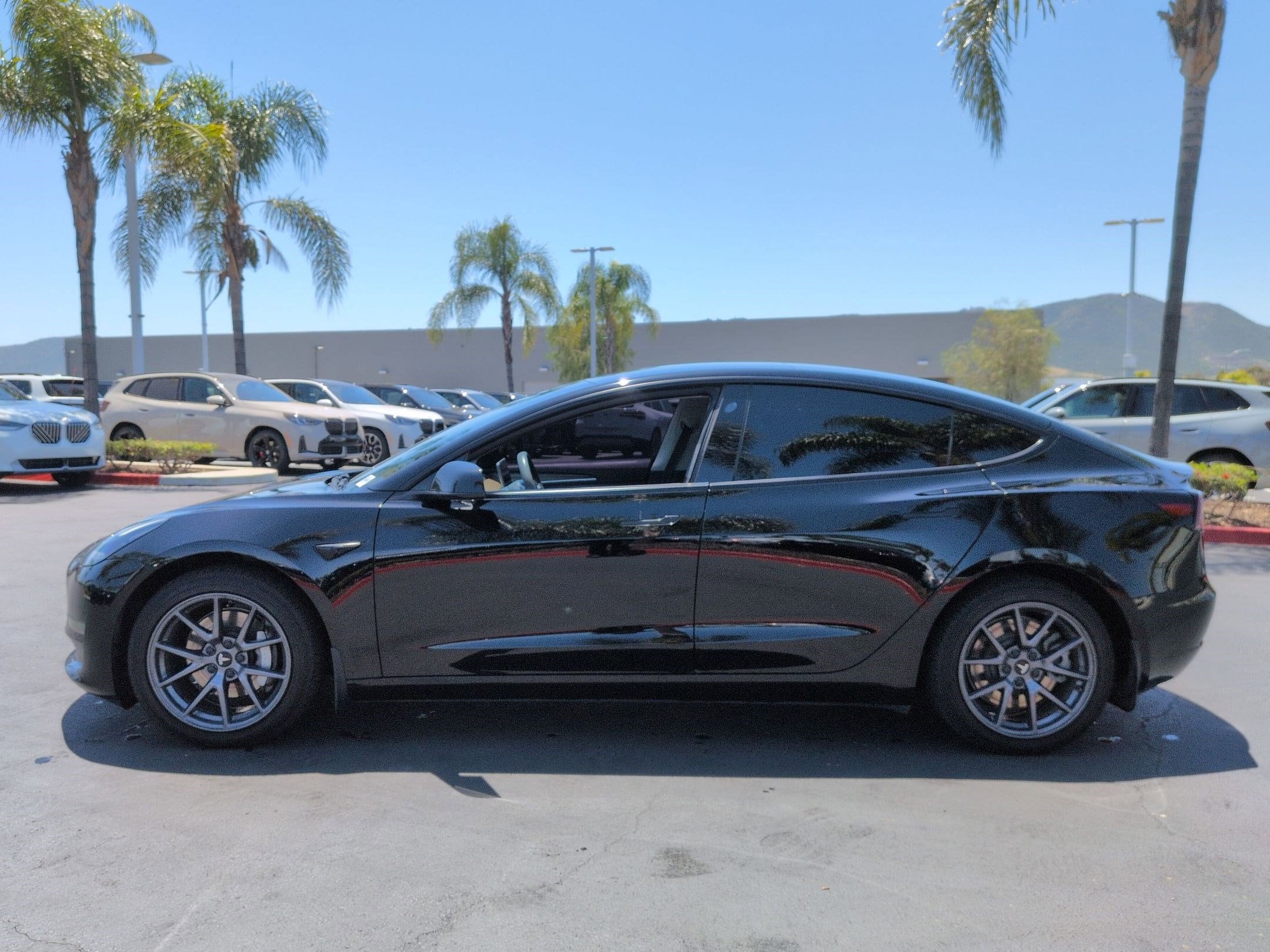 2022 Tesla Model 3 Long Range photo 5