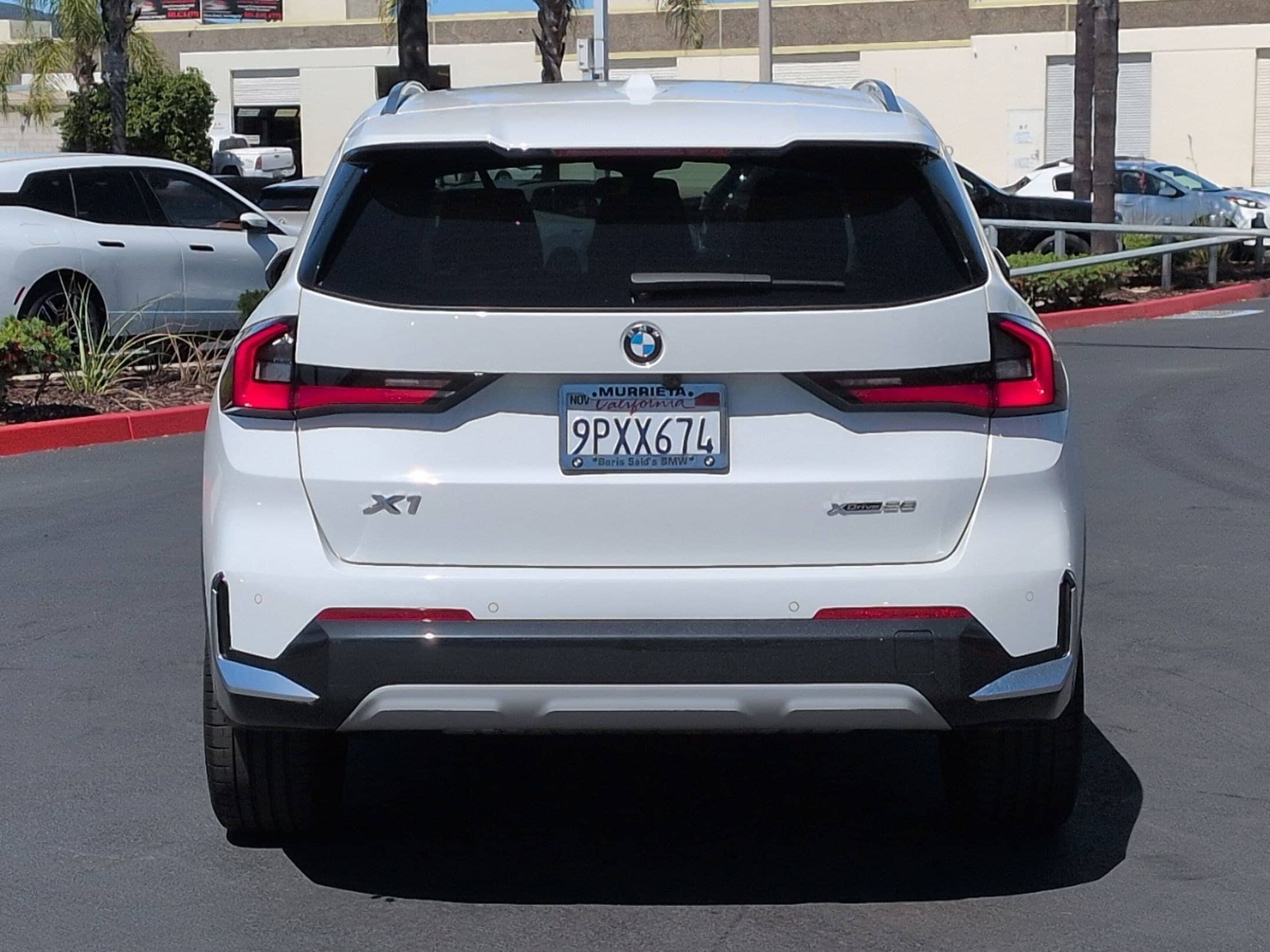 2025 BMW X1 xDrive28i photo 3