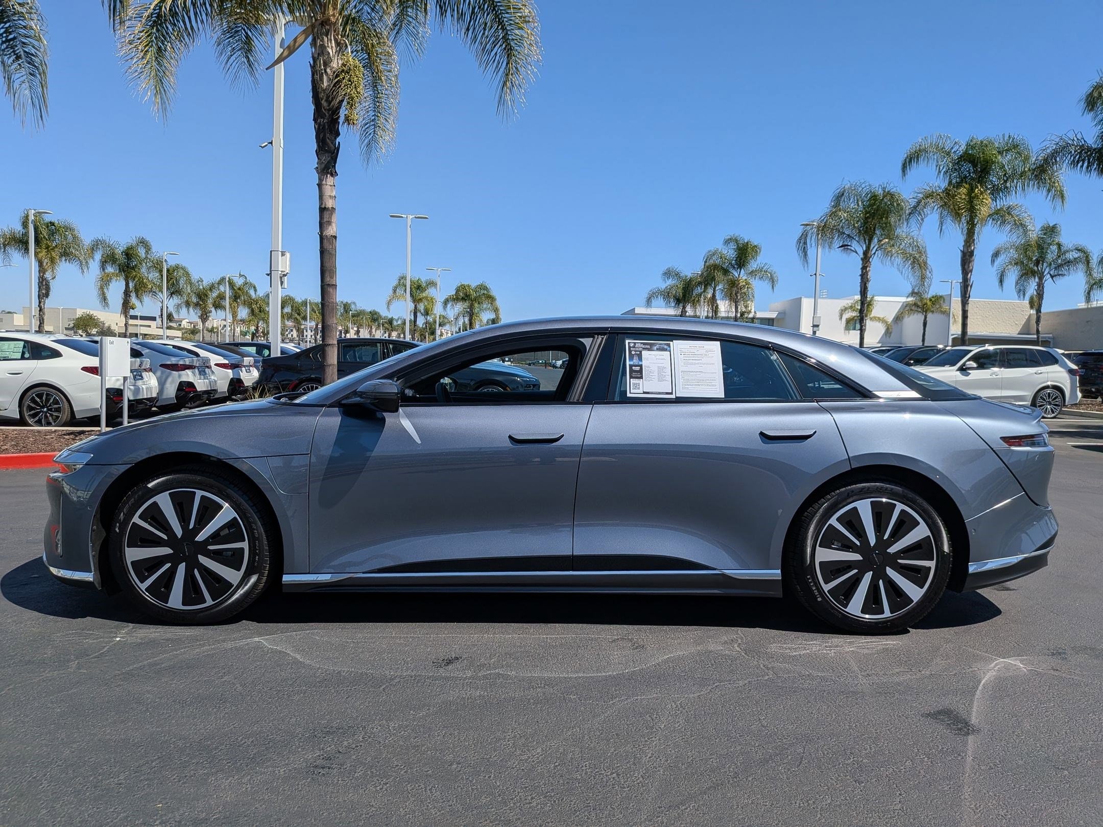 2024 Lucid Air Touring photo 5