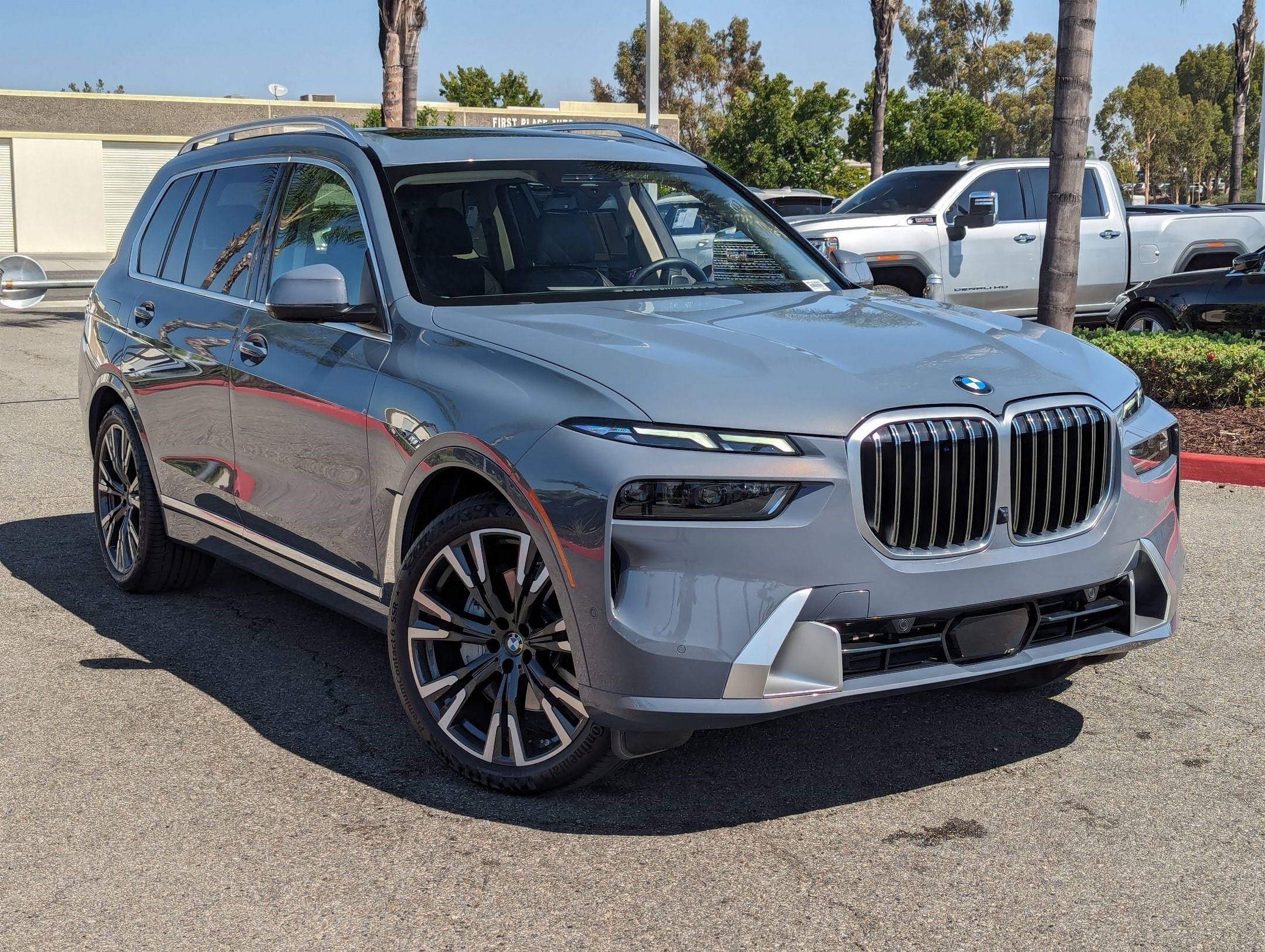 2024 BMW X7 xDrive40i