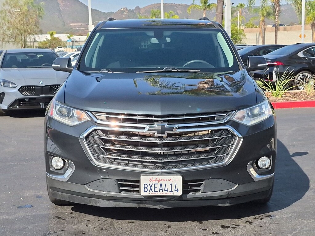 Used 2021 Chevrolet Traverse LT Cloth SUV