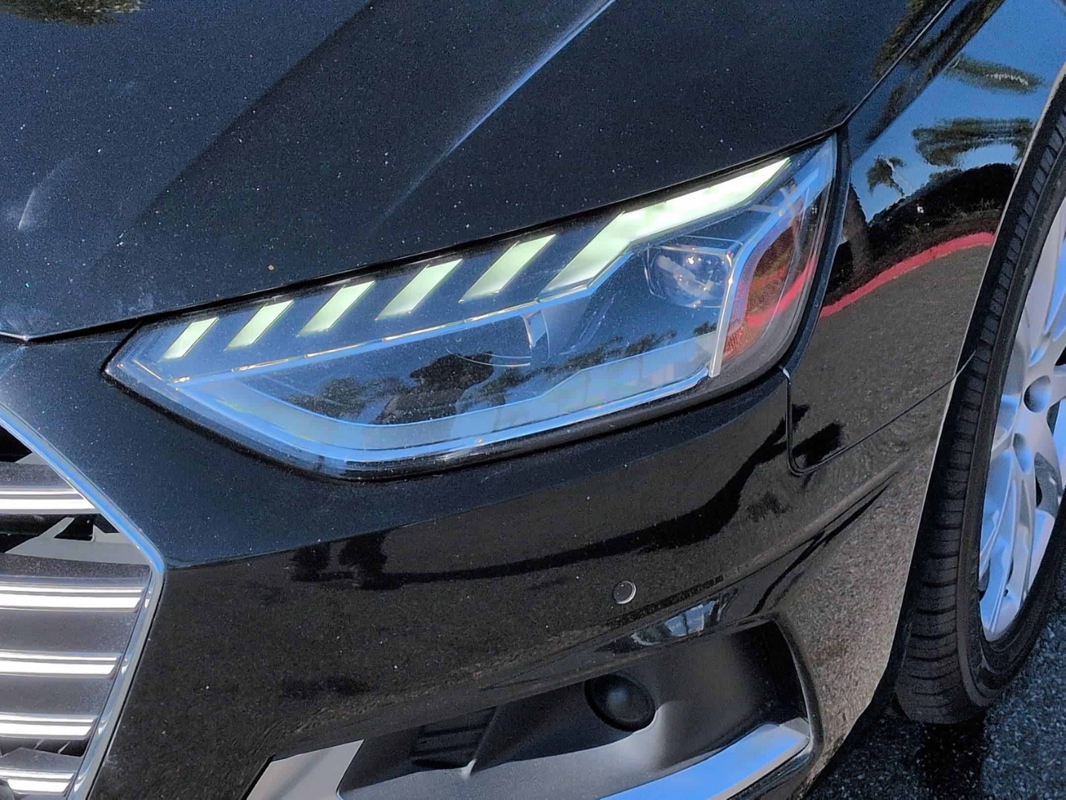 2023 Audi A4 Sedan Premium photo 5