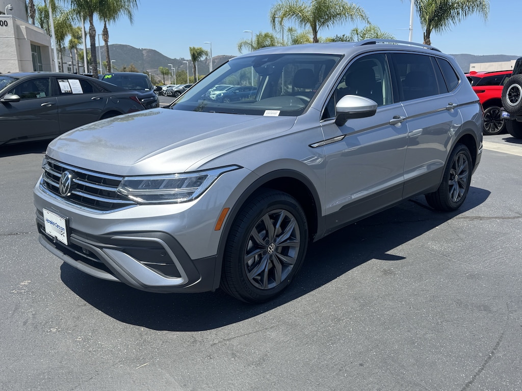 Used 2022 Volkswagen Tiguan SE SUV
