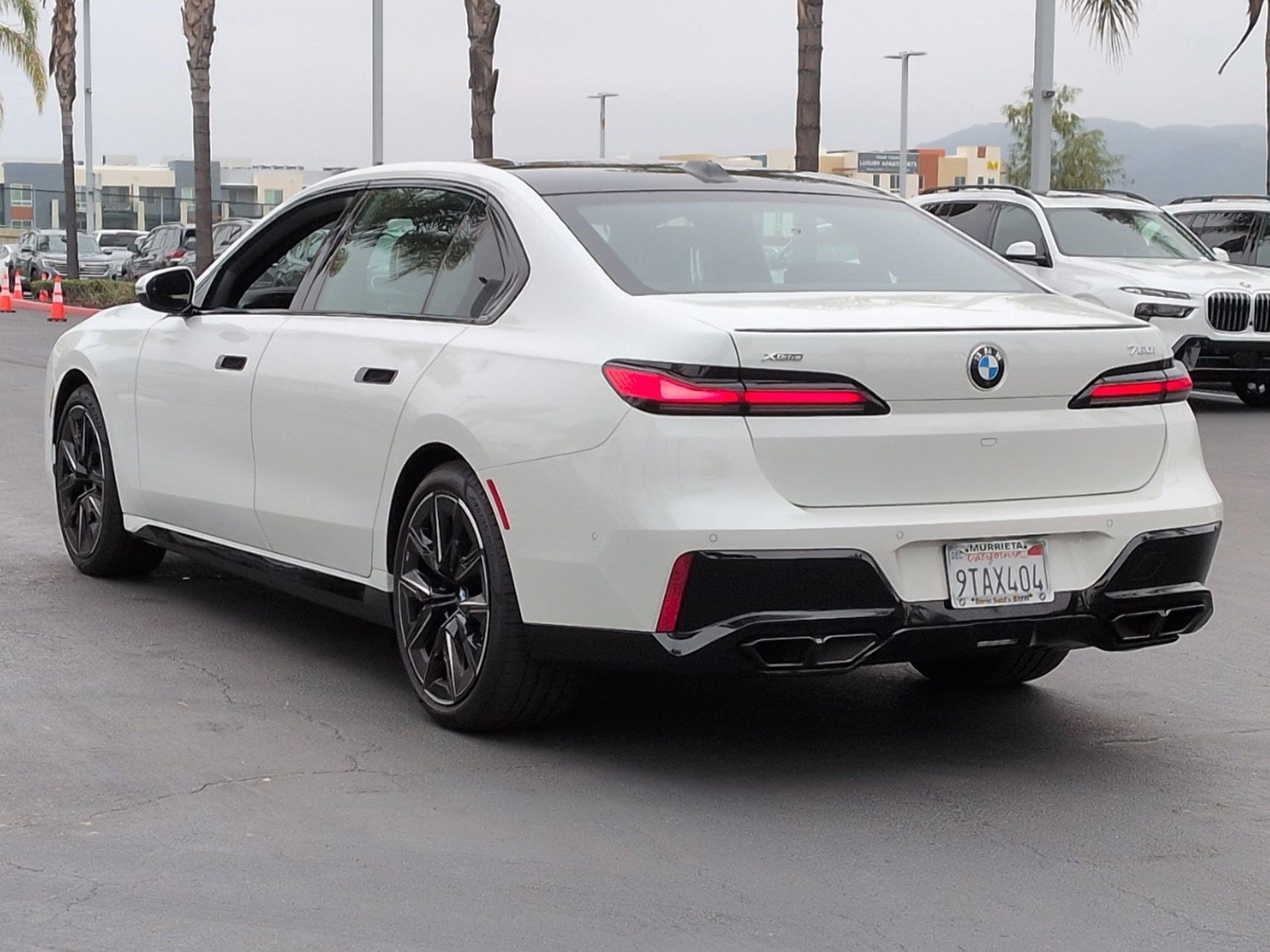 2025 BMW 7 Series 760i xDrive photo 6