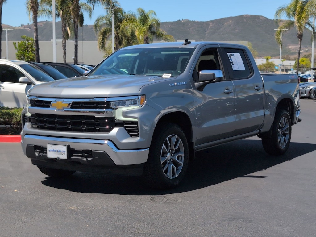 Used 2024 Chevrolet Silverado 1500 LT Pickup